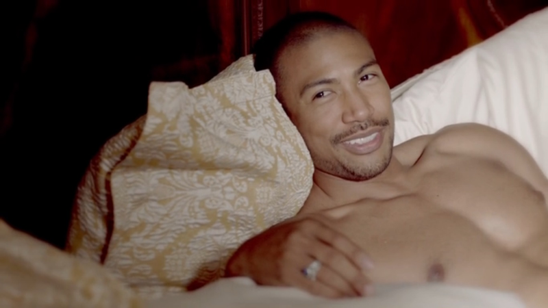 Illustration for article titled Charles Michael Davis Tells Us About Playing One Of TV's Best Vampires